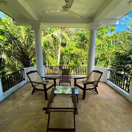 Shirani Nature Palace Велигама Экстерьер фото