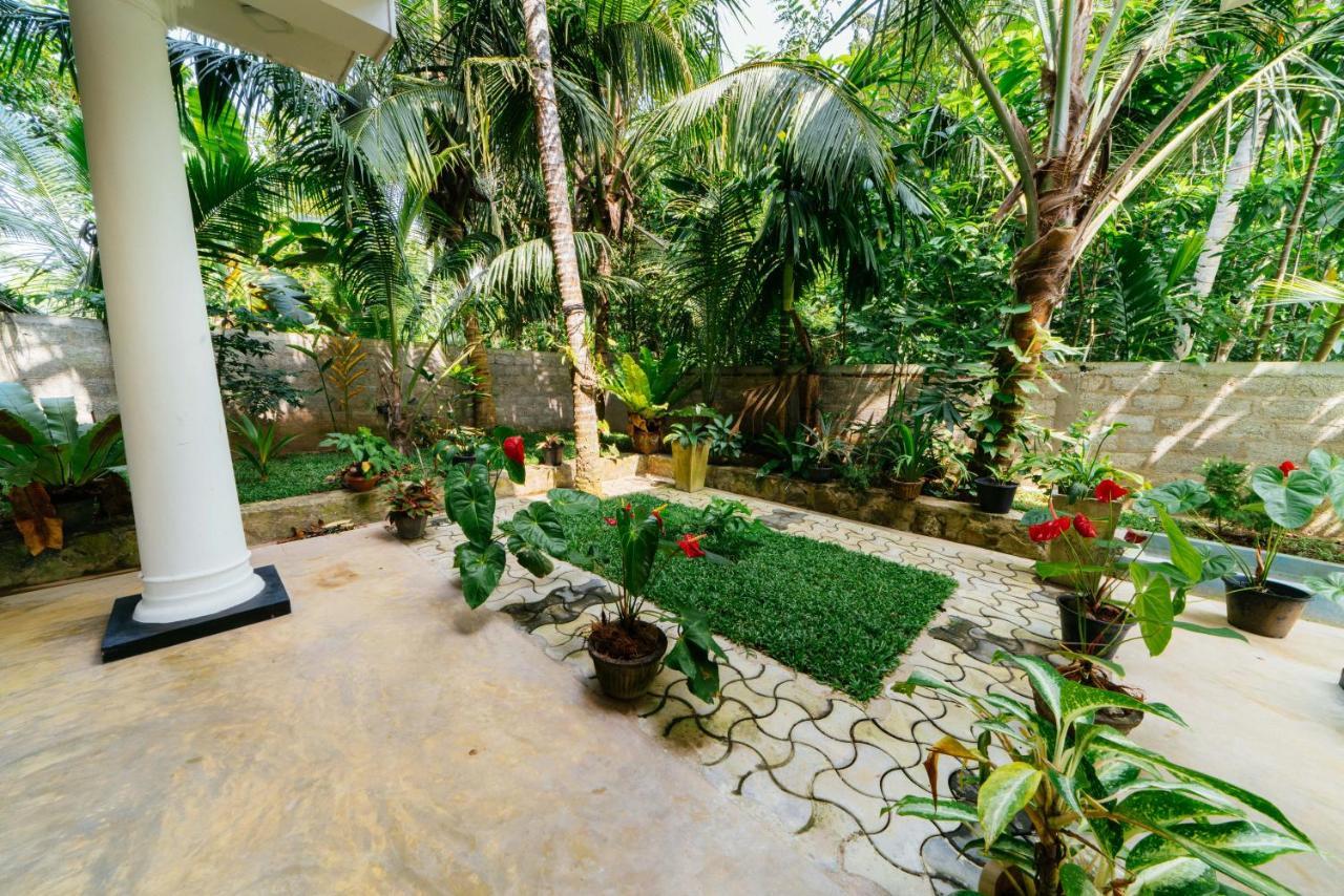 Shirani Nature Palace Велигама Экстерьер фото